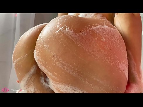 ❤️ Brunette Masturbates obo pẹlu Vibrator to Intense Orgasm ni Shower ❤❌ Ohun onihoho didara ❌❤